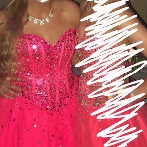 Mari Lee prom dress size 14! Hot pink!